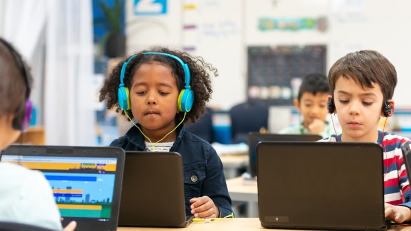 Educazione alla tecnologia Educazione alla tecnologia