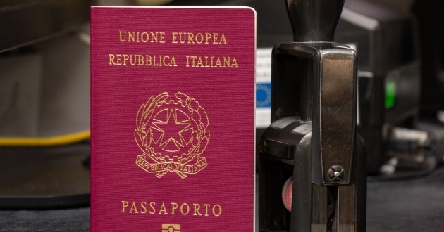 Cittadinanza italiana per residenti stranier